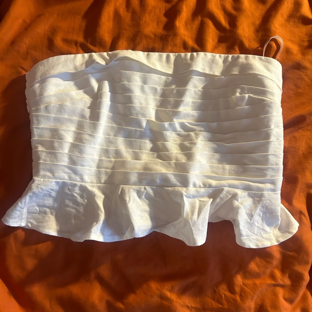 Forever 21 crop top ruffled white